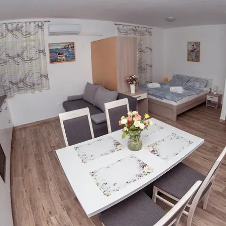 Apartmani Mijo, Biograd Na Moru Exterior photo