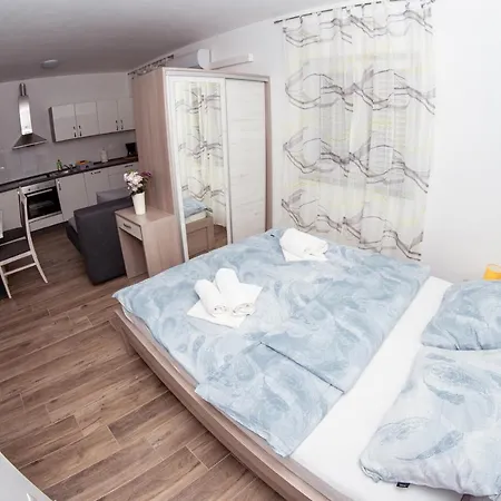 Apartmani Mijo, Biograd Na Moru Exterior photo