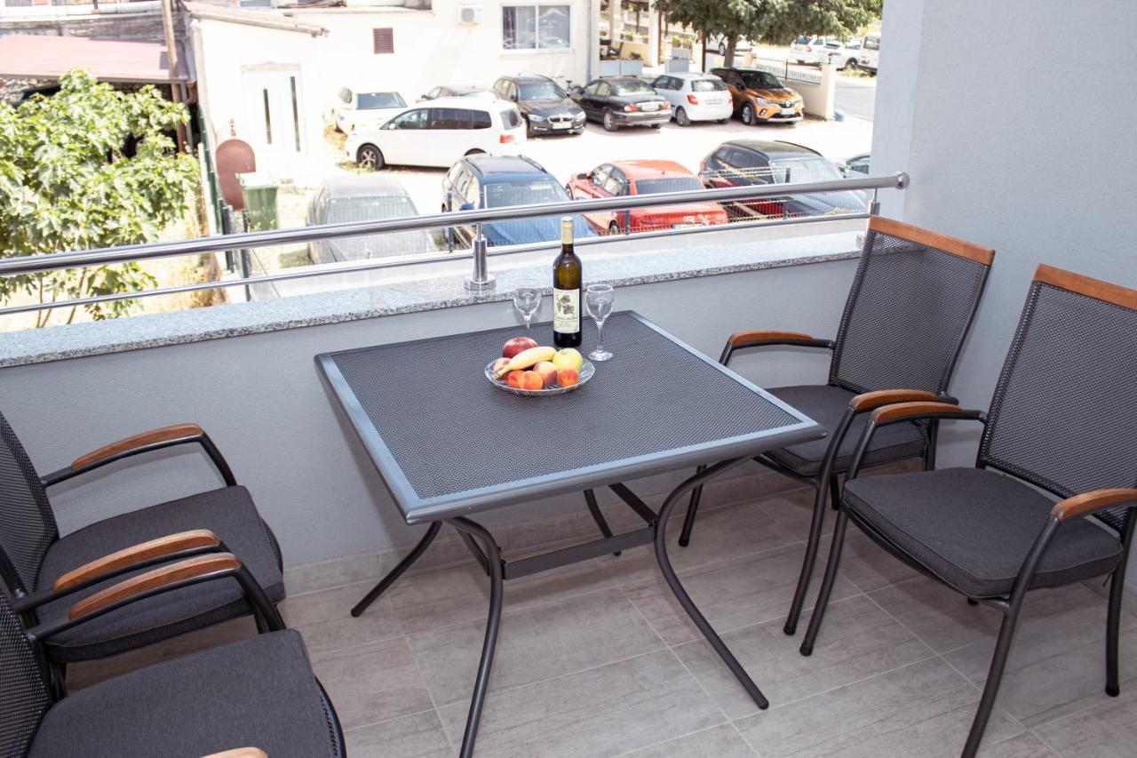 Mijo, Apartmán